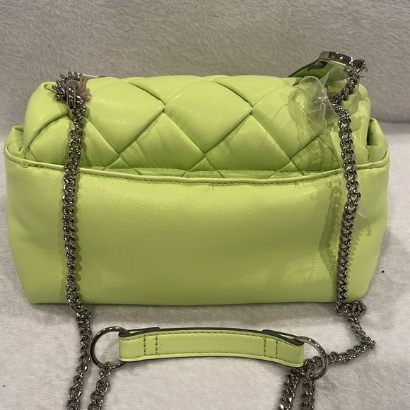 A New Day Lime Green Quilted Crossbody Bag NWT - Picture 2 of 2